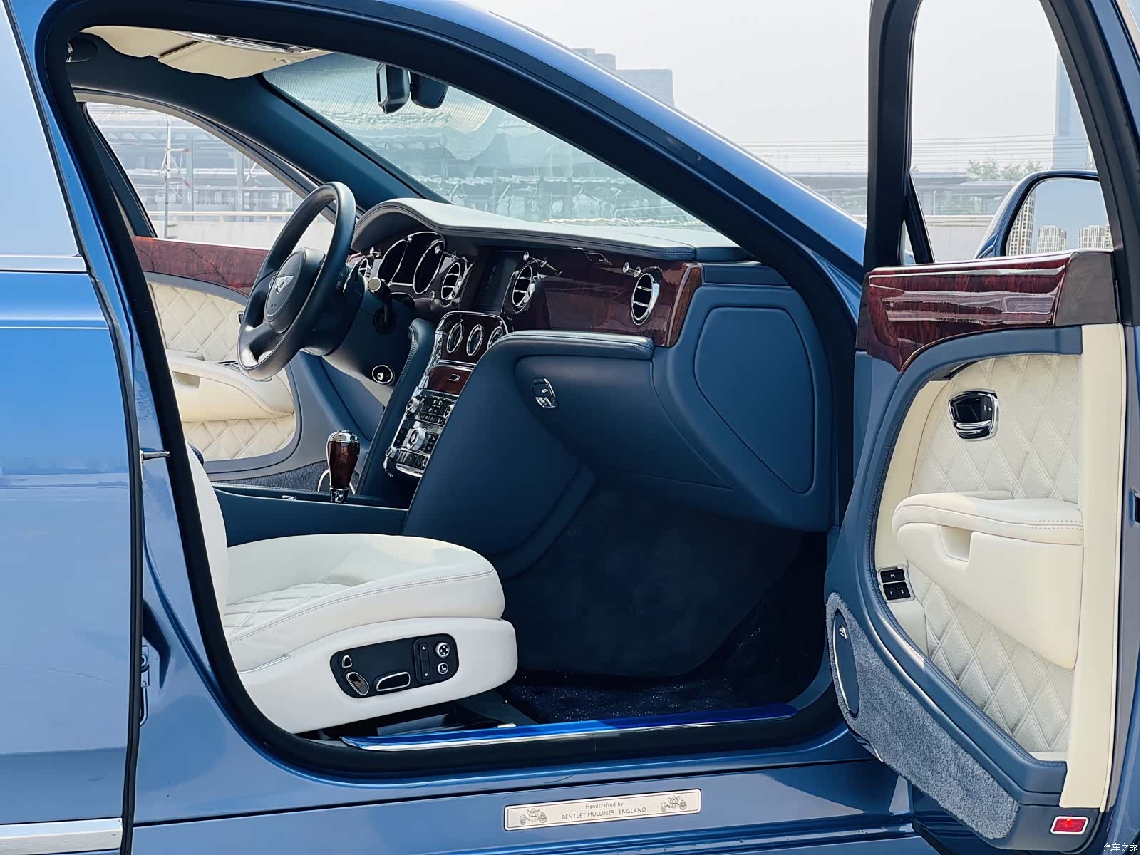 Bentley Mulsanne, 2013 7