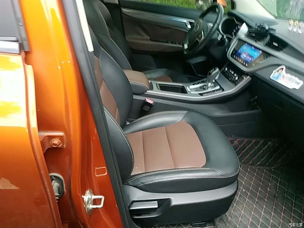 Geely Emgrand, 2018 25