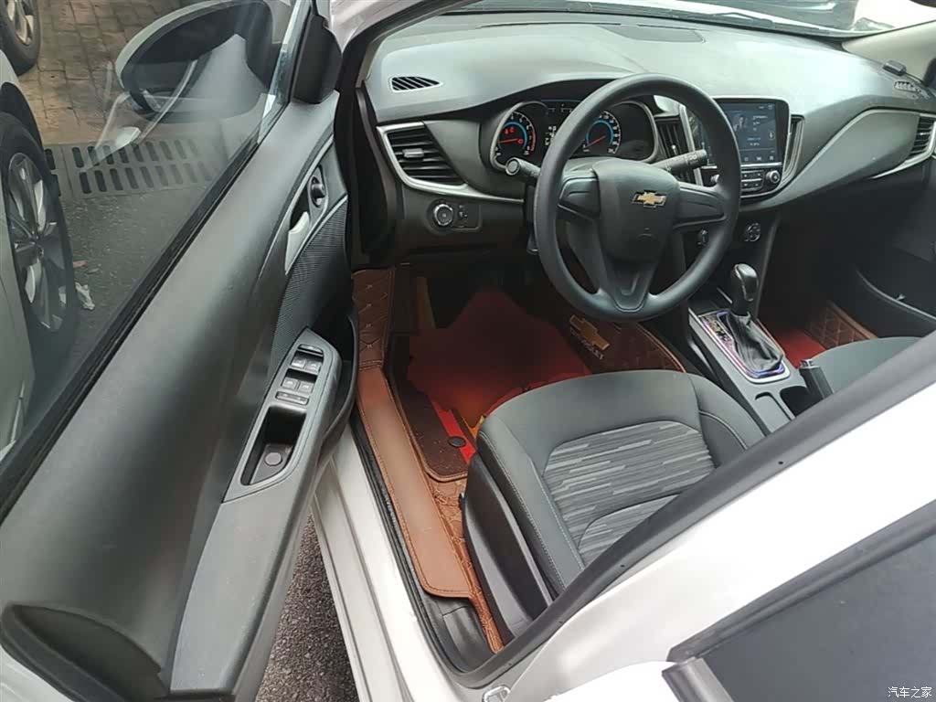 Chevrolet 320, 2018 16