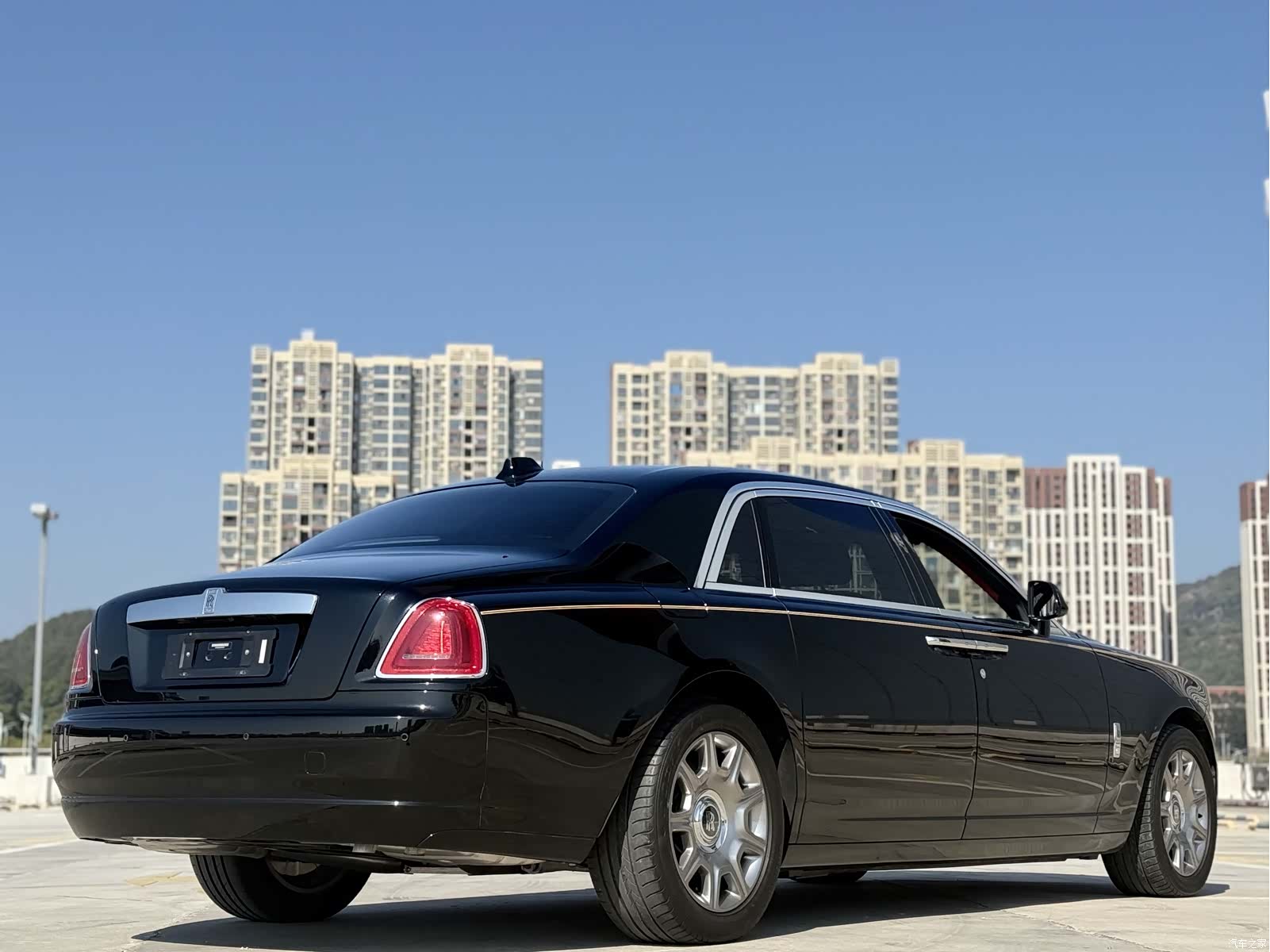 Rolls-Royce Ghost, 2018 13