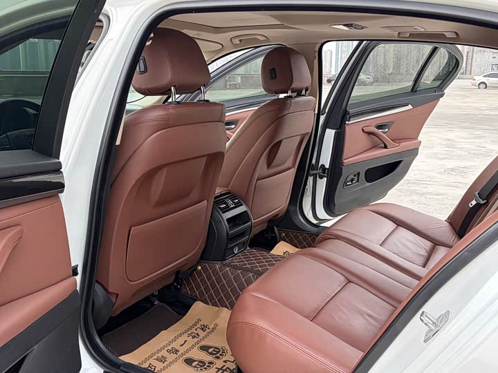 BMW 5 Series 2014 520Li dian ya xing