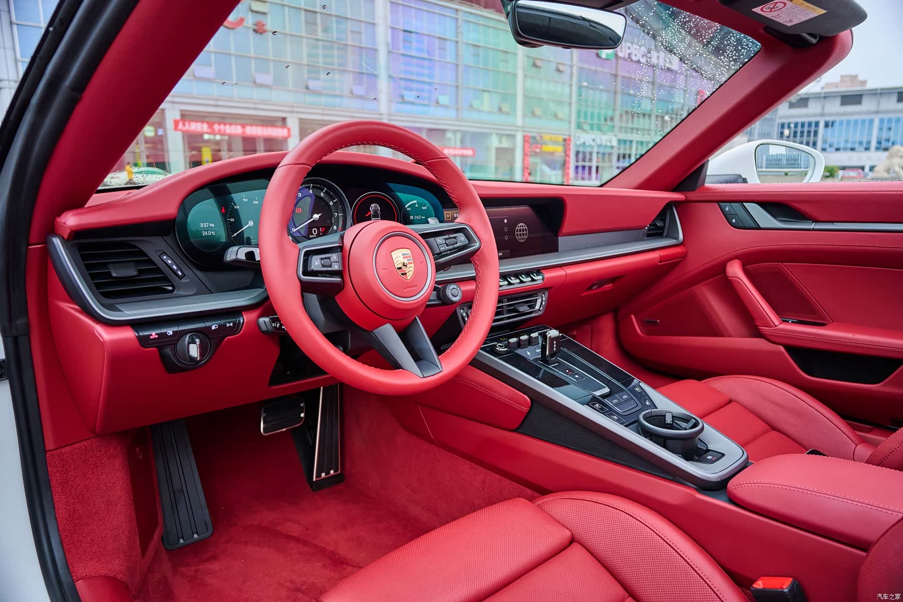 Porsche 911, 2024 19