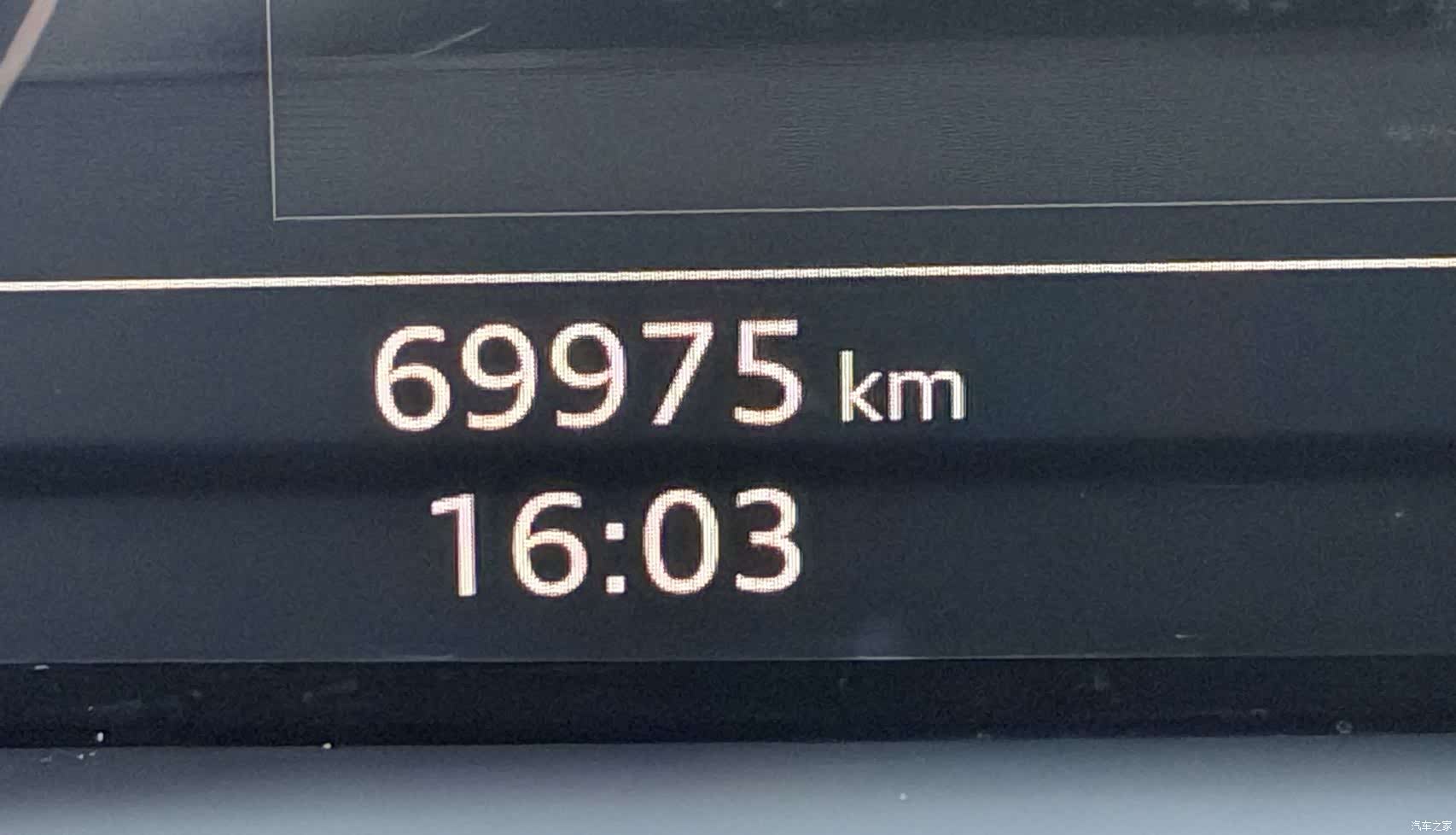 Audi Q3, 2022 12