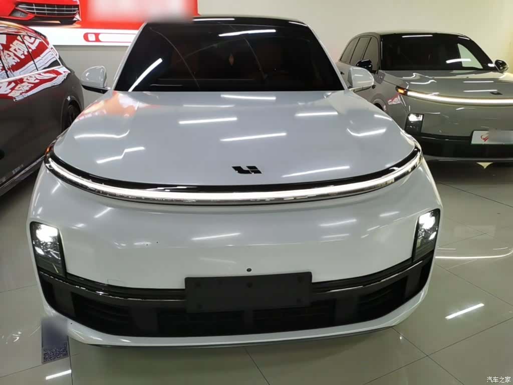 Li Auto L8, 2024 3