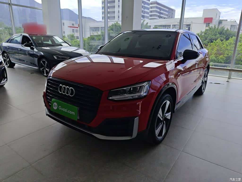 Audi Q2L, 2021 2