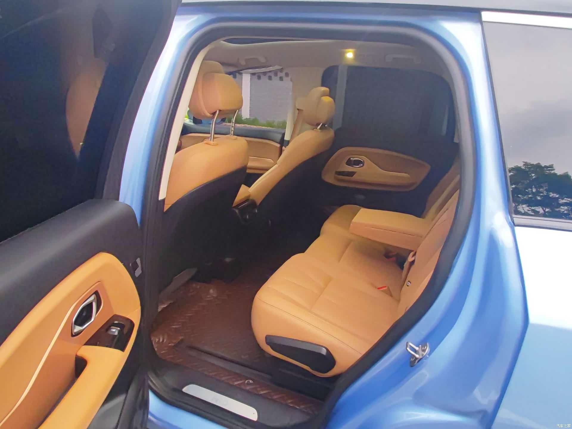NIO ES8, 2018 16