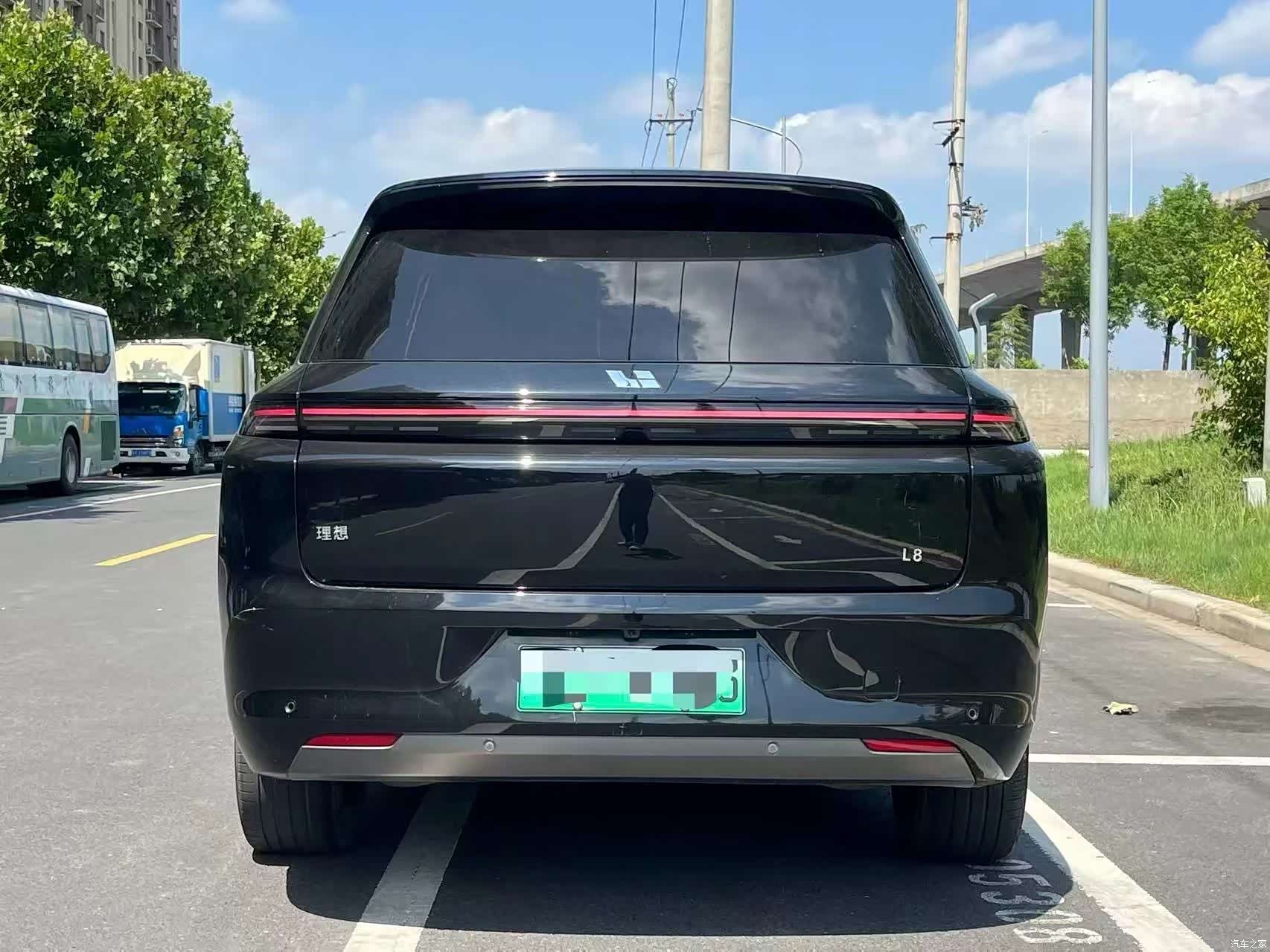 Li Auto L8, 2024 8