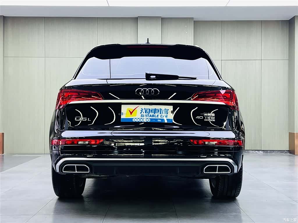Audi Q5L, 2022 все фото