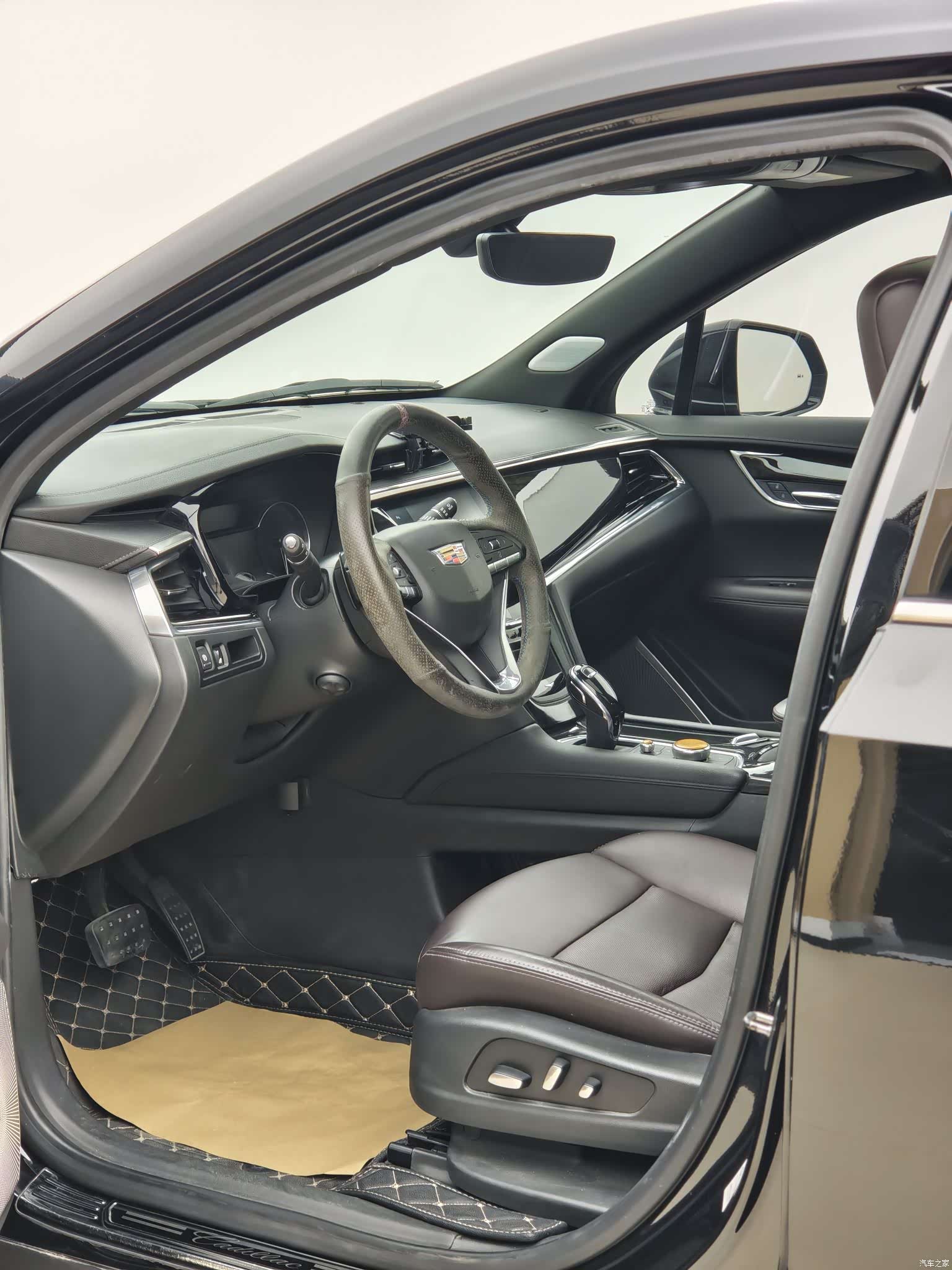 Cadillac XT6, 2020 все фото