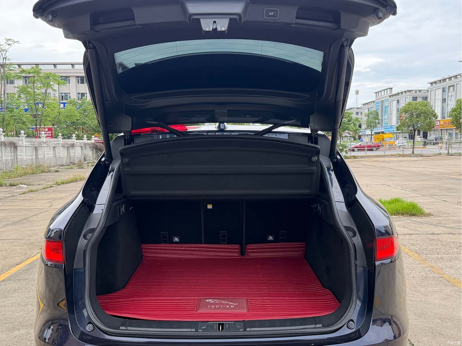 Jaguar F-PACE, 2018 21