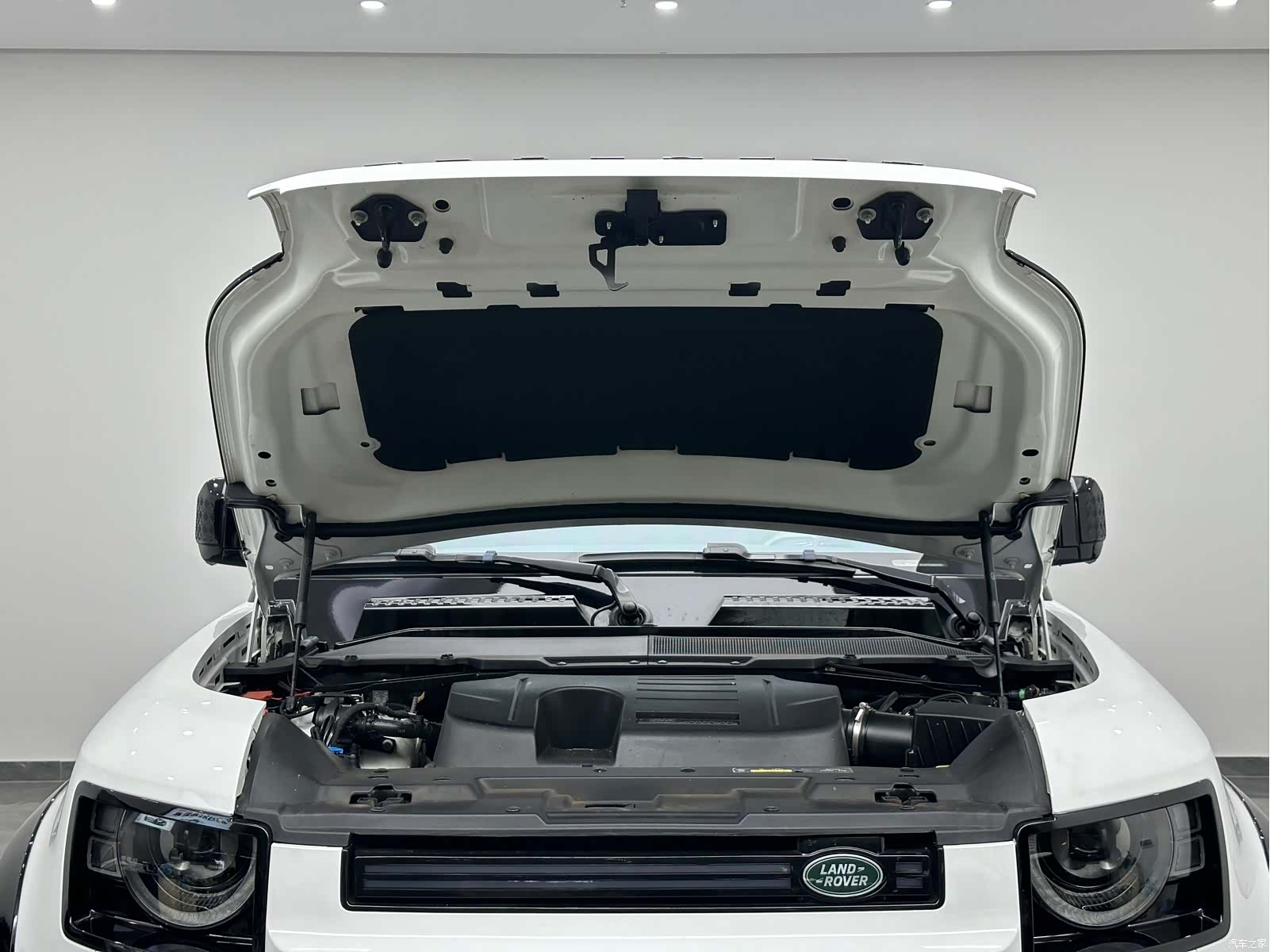 Land Rover Defender, 2021 22
