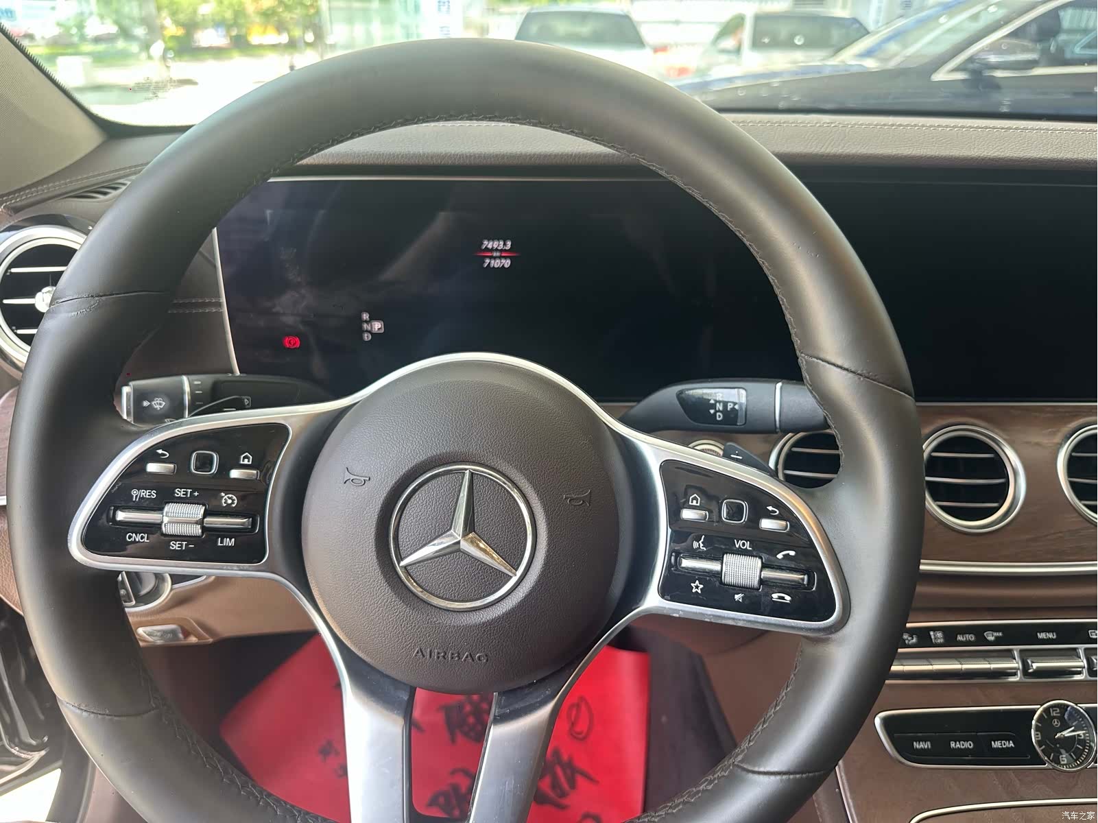 Mercedes-Benz E-Class, 2020 все фото