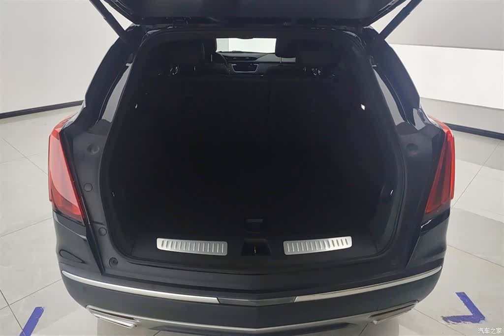Cadillac XT5, 2022 4