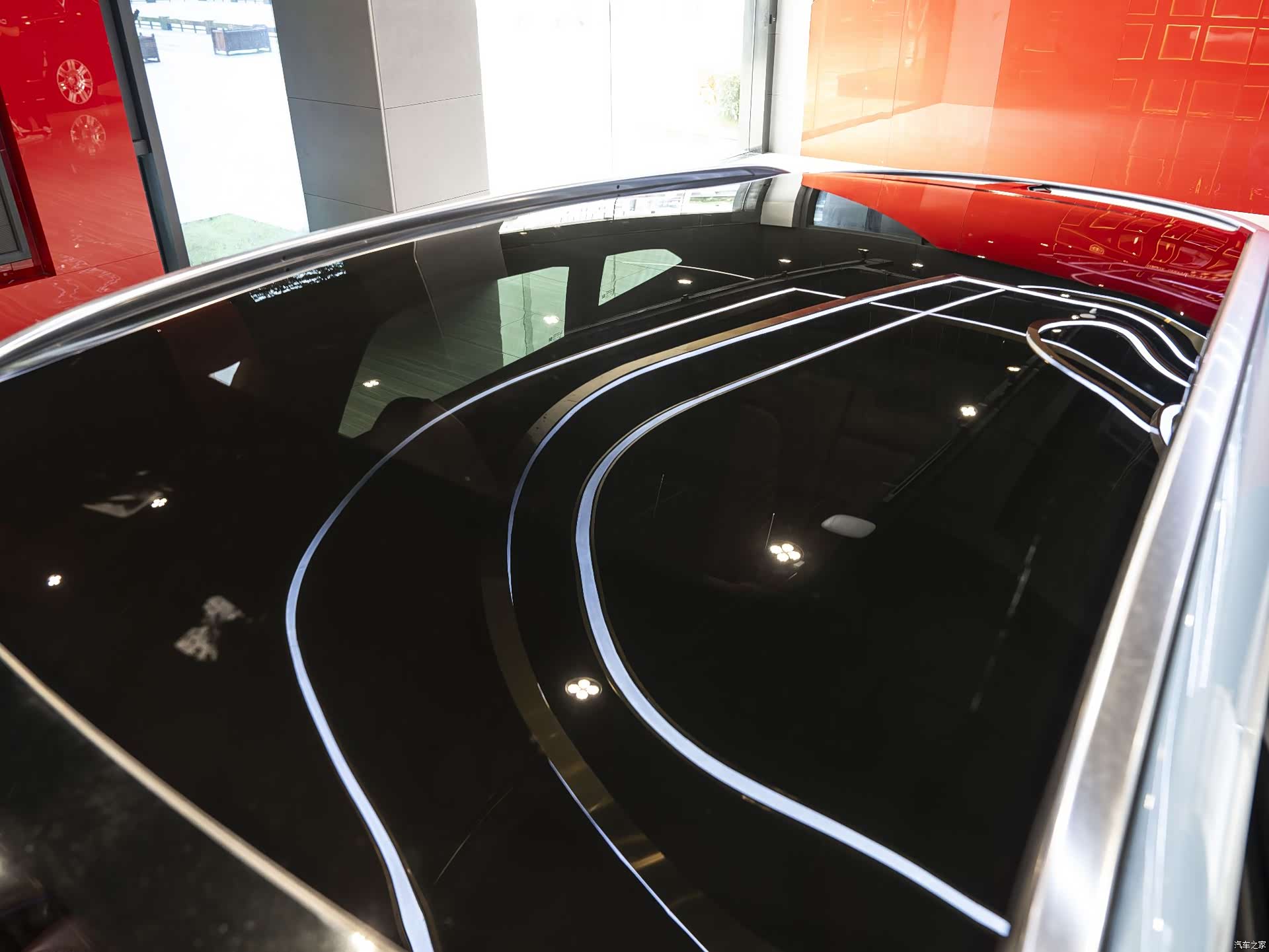 Aston Martin DBX, 2022 12