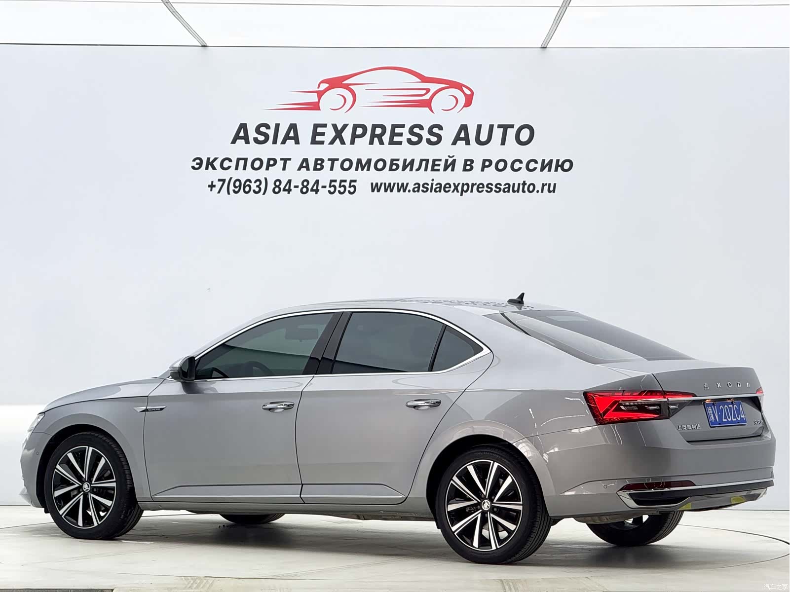 Skoda Superb, 2023 6