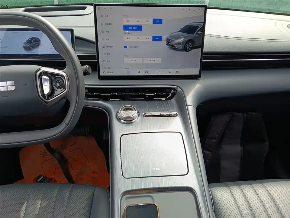 Geely Galaxy Galaxy E5