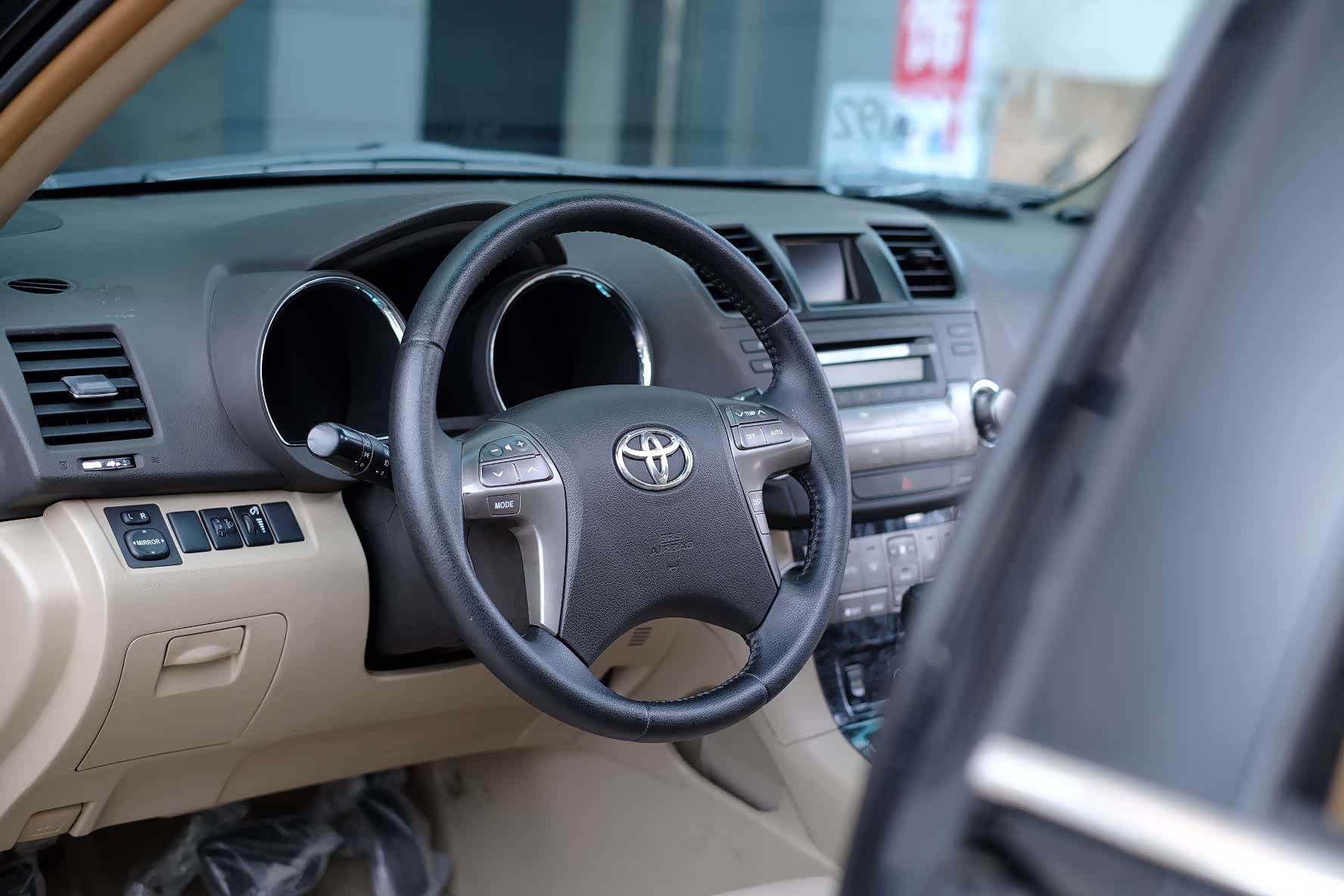 Toyota Highlander, 2010 24