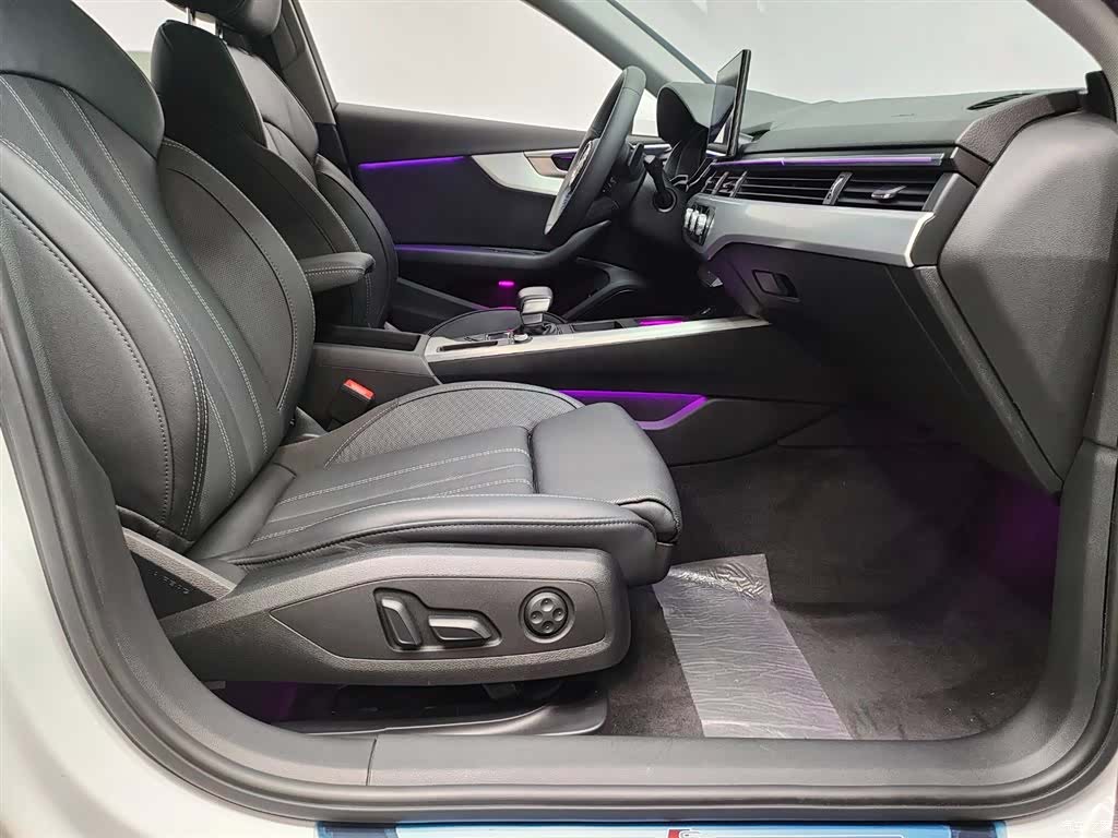 Audi A4L, 2023 26