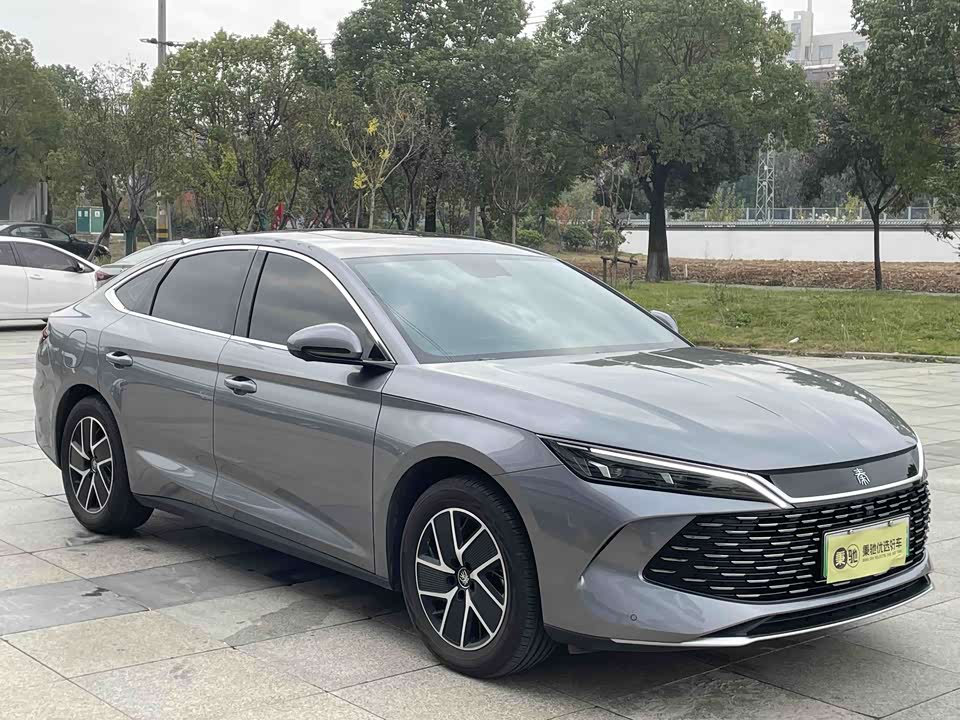 BYD Qin L