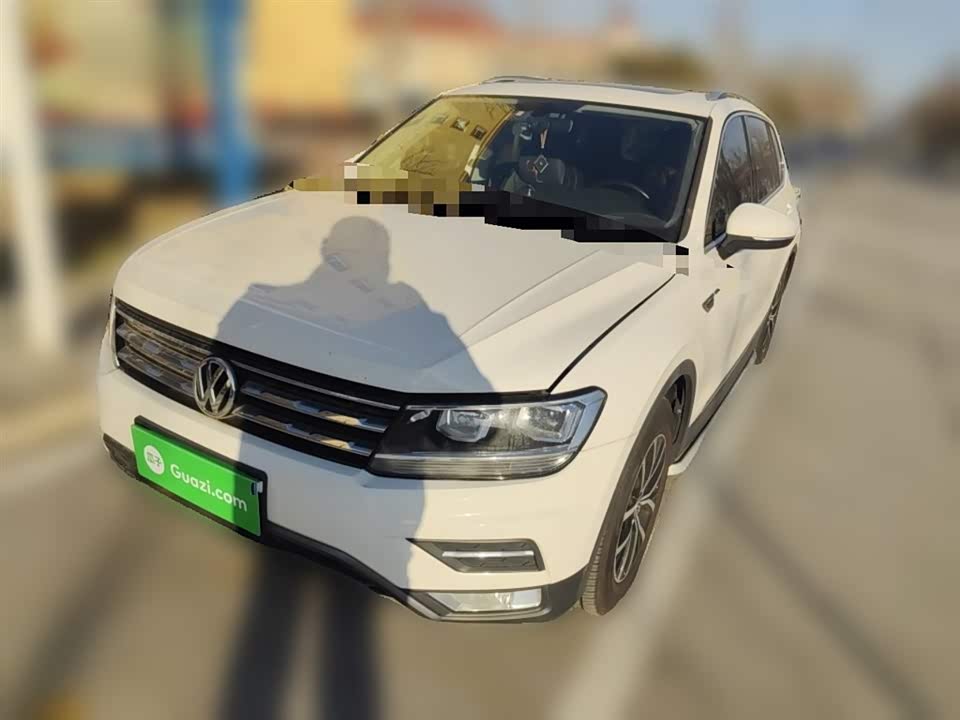 Volkswagen Tiguan L