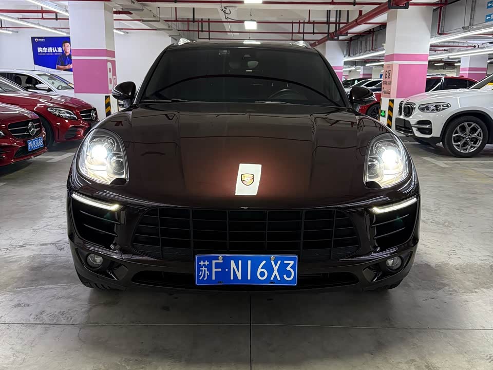 Porsche Macan Porsche Macan