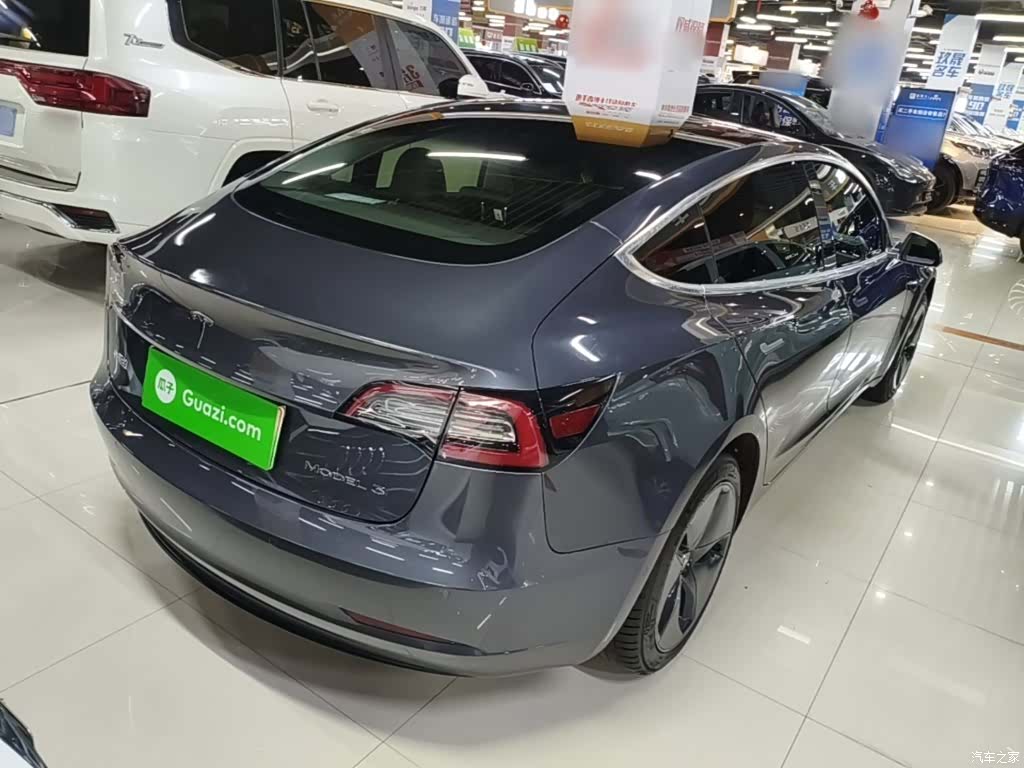 Tesla Model 3, 2020 7