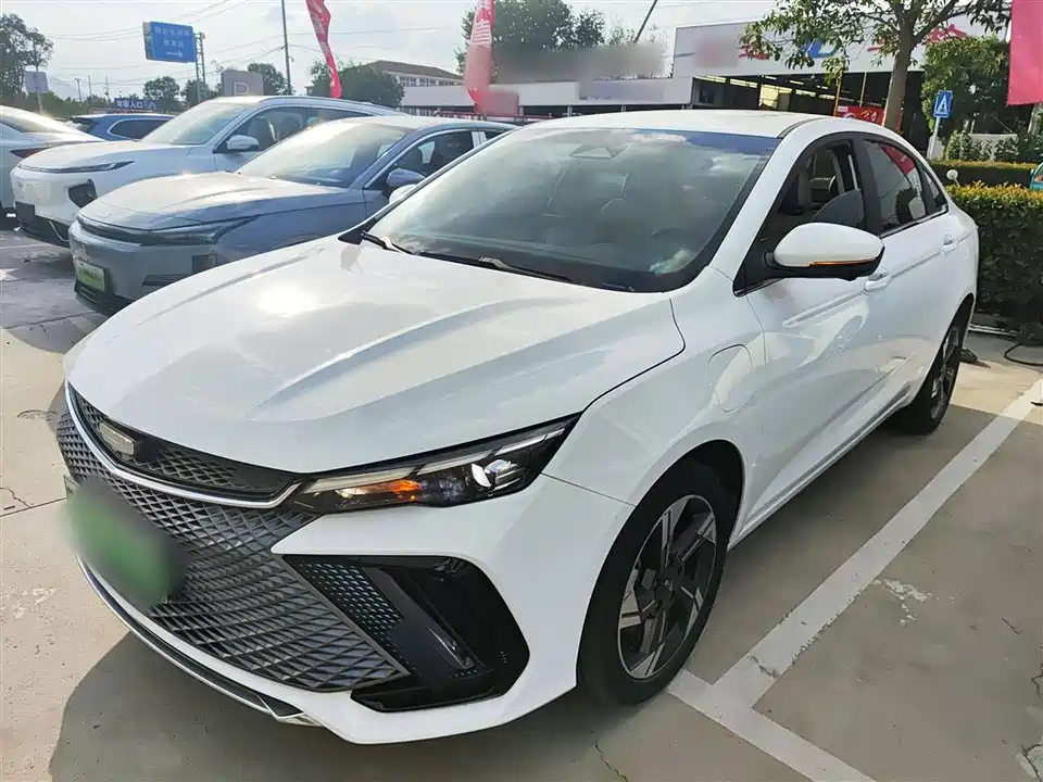 Geely Emgrand L HiP