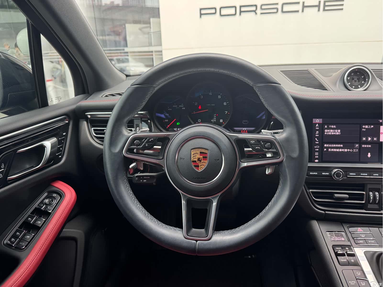 Porsche Macan, 2021 21