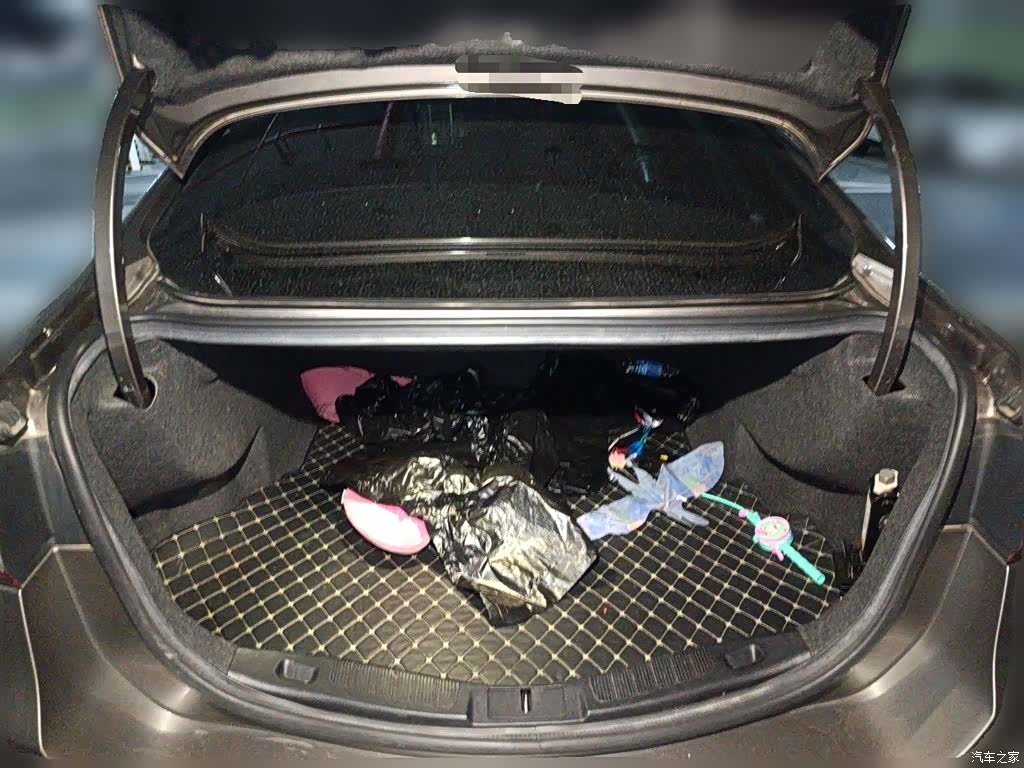 Ford Mondeo, 2017 10