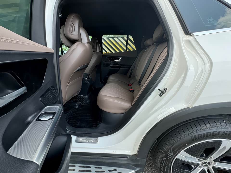 Mercedes-Benz EQE Mercedes-Benz EQE
