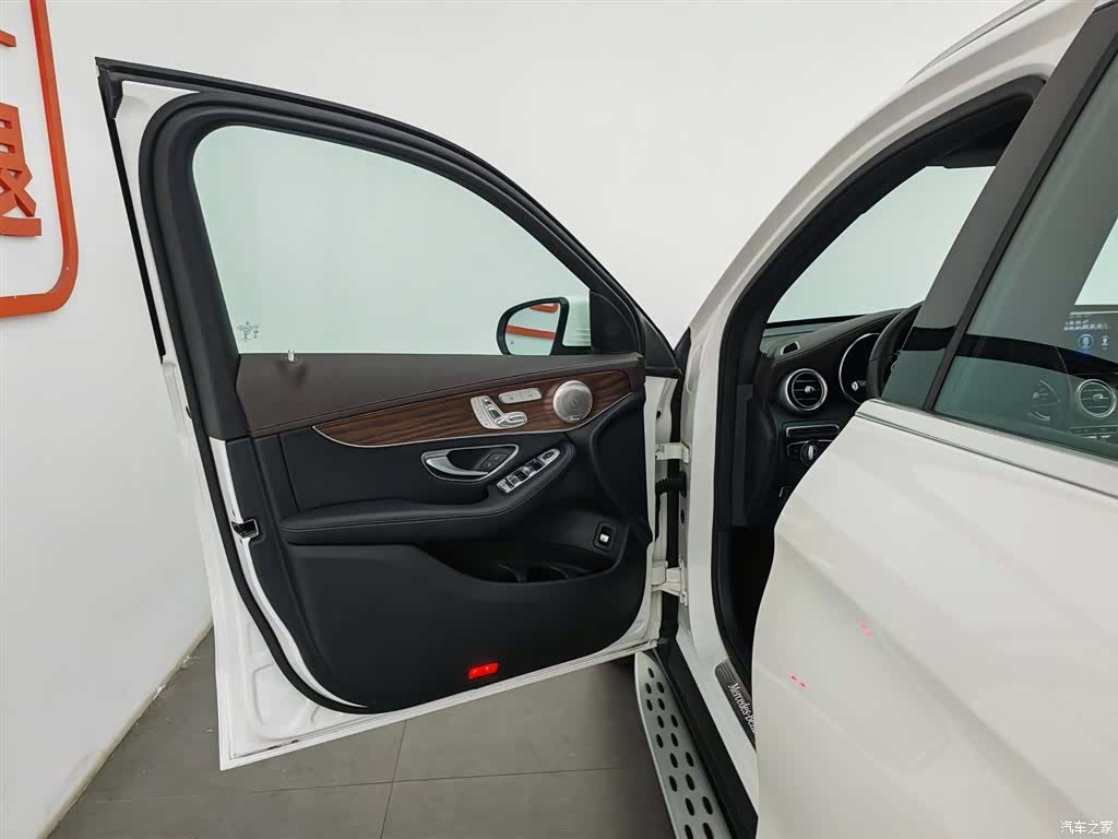 Mercedes-Benz GLC, 2023 8