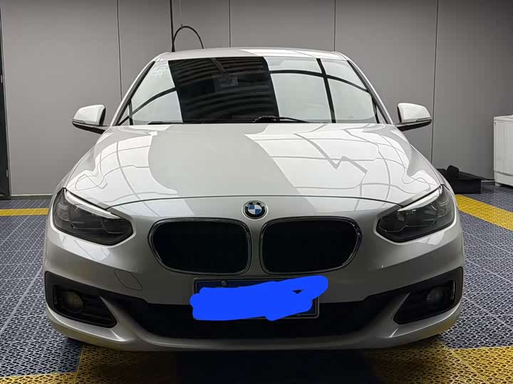 BMW 1 Series 2018 118i Style