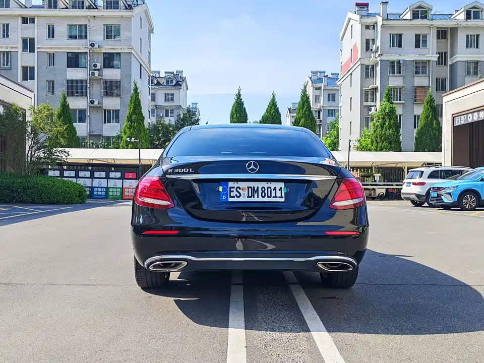 Mercedes-Benz E-class Mercedes-Benz E-class