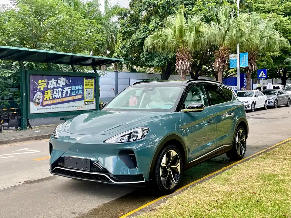 ARCFOX Polar Fox Alpha T