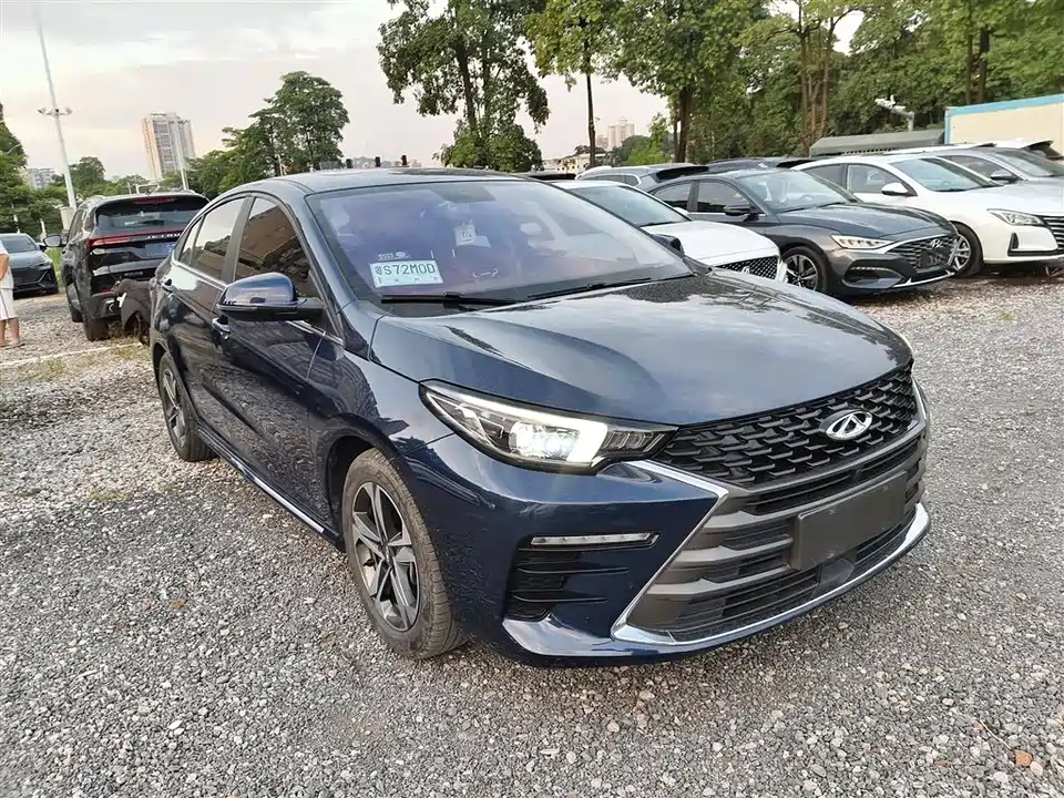 Chery Arrizo 5 PLUS
