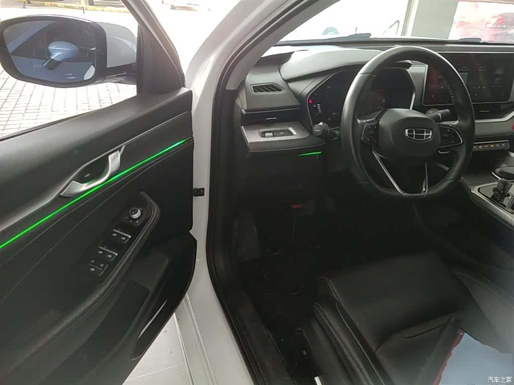Geely Preface, 2022 16