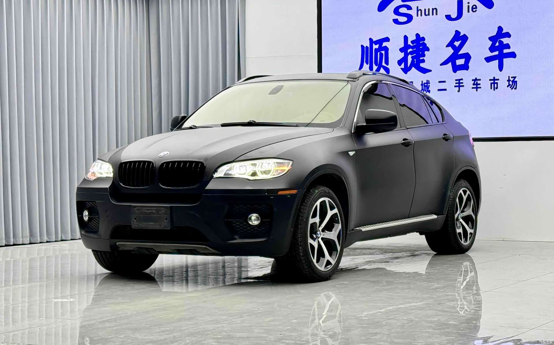 BMW X6, 2012 3
