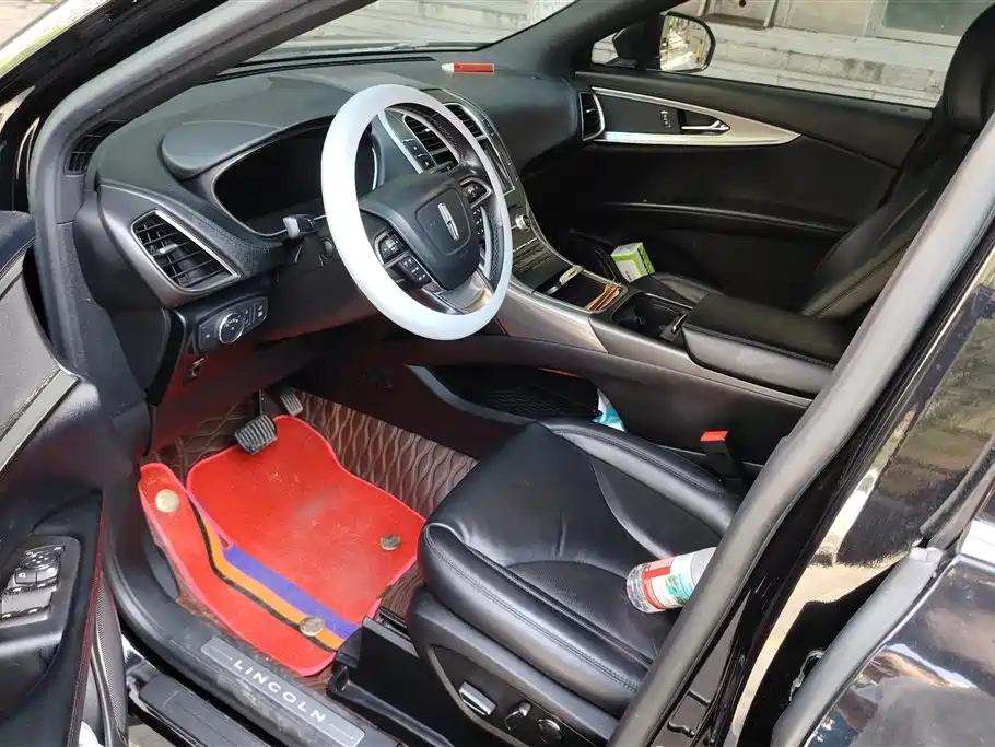 Lincoln Navigator