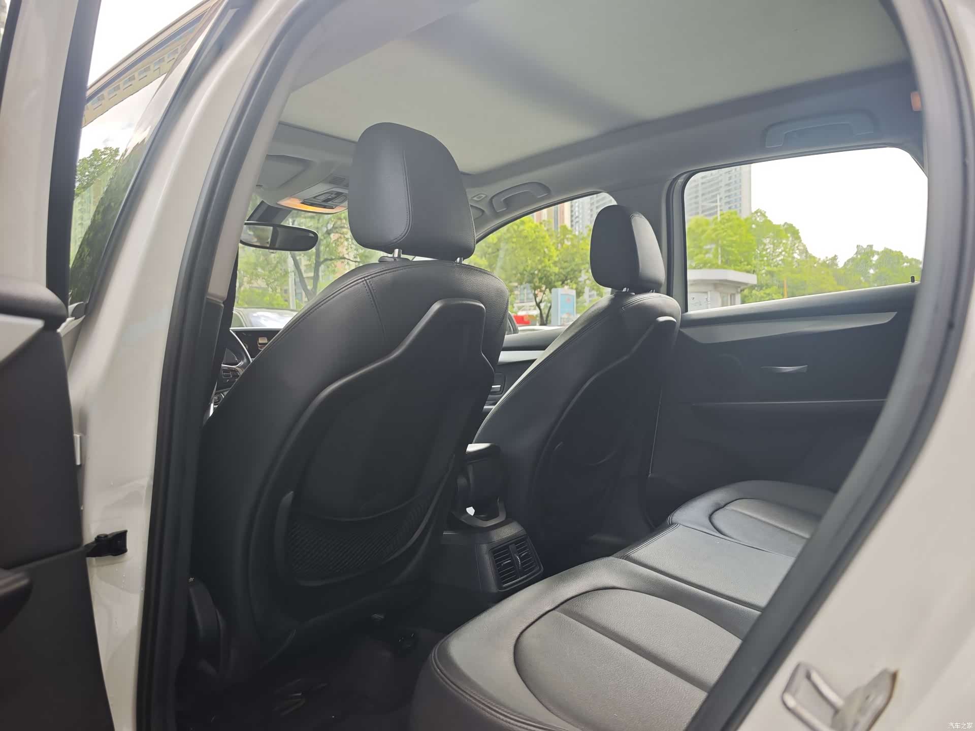 BMW 2 Series, 2016 12