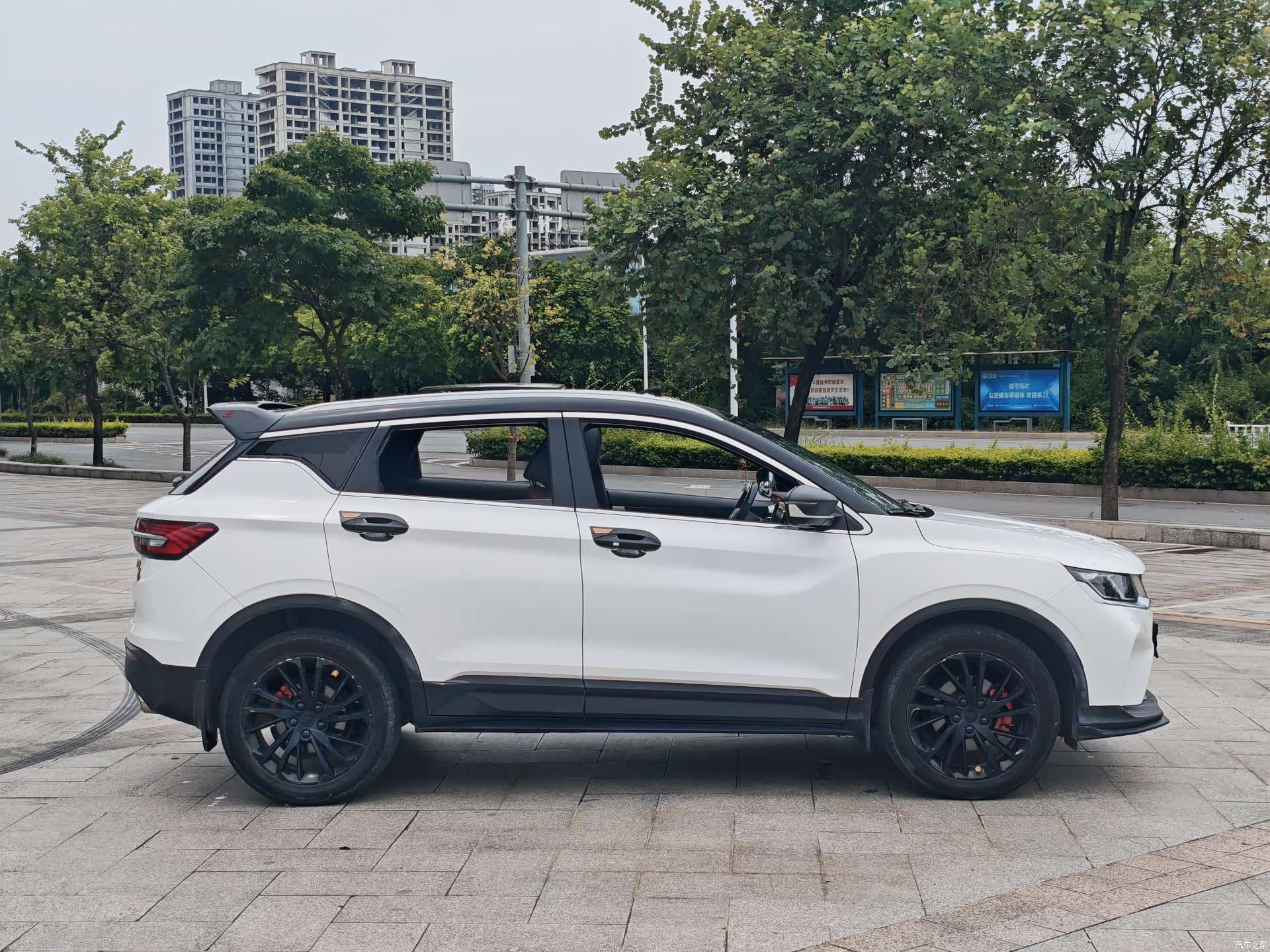 Geely Coolray, 2020 2