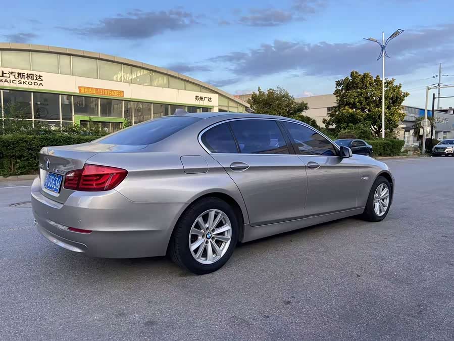 BMW 5 Series 2012, фото 4