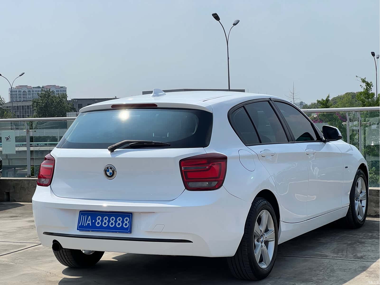 BMW 1 Series, 2013 17