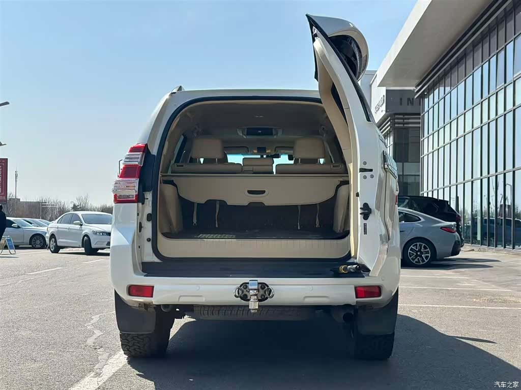 Toyota Prado, 2016 17