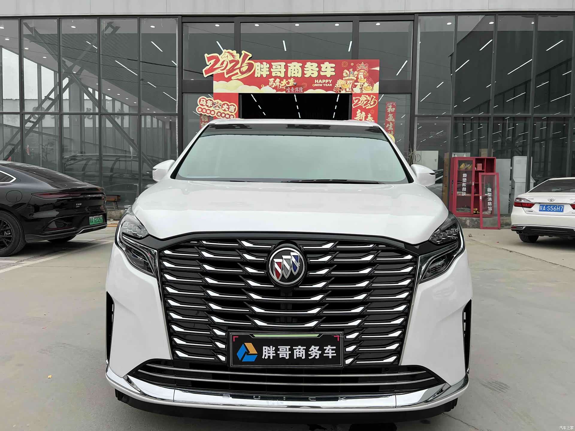 Buick GL8, 2023 2