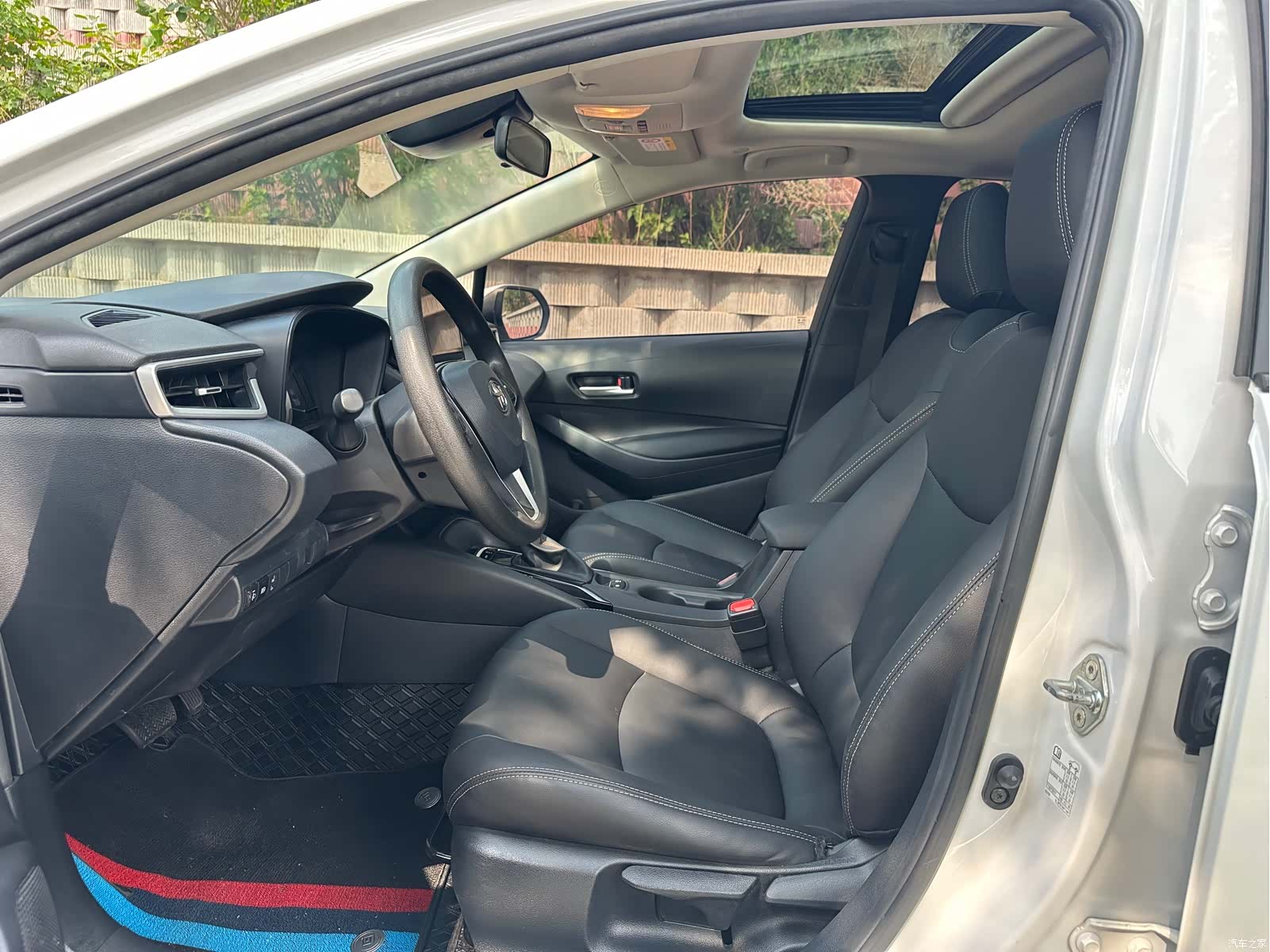 Toyota Corolla, 2023 4