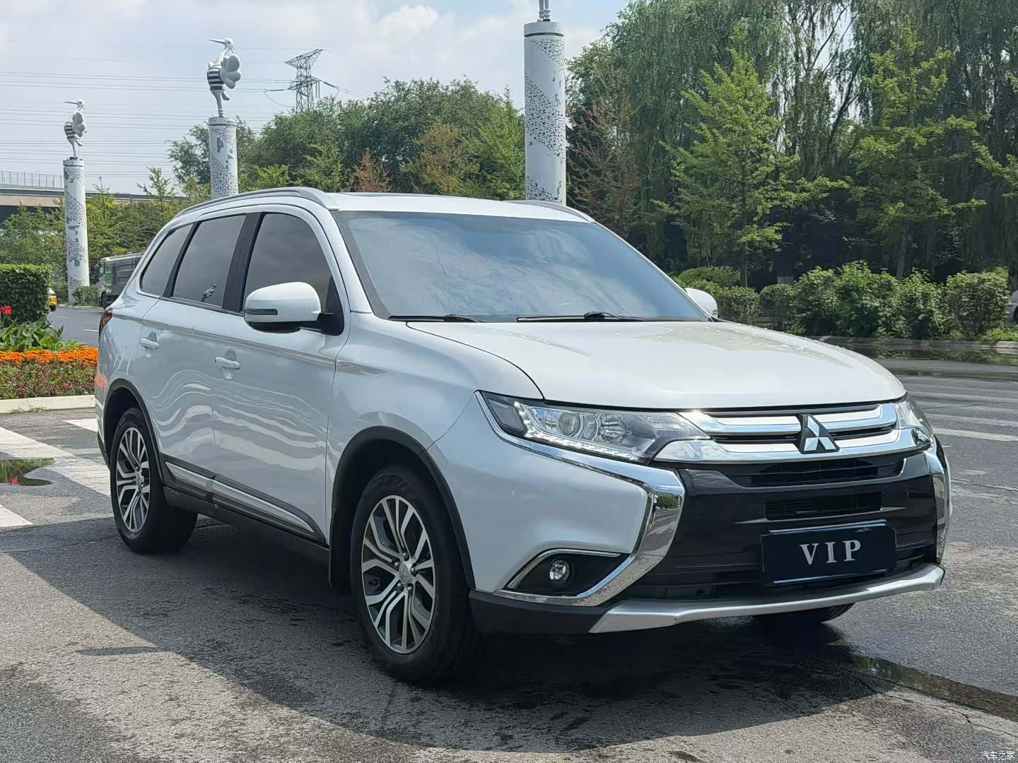 Mitsubishi Outlander, 2017 3