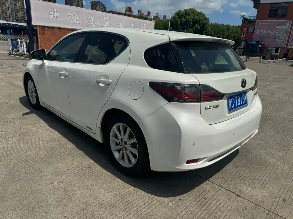 Lexus CT