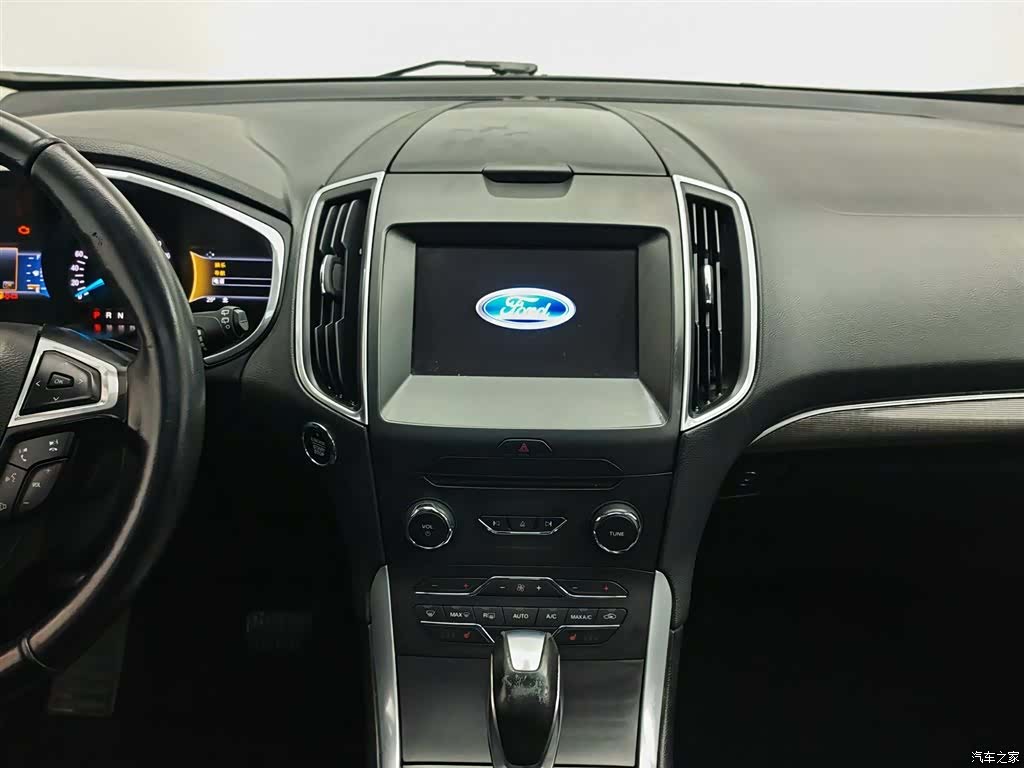 Ford Edge, 2016 12