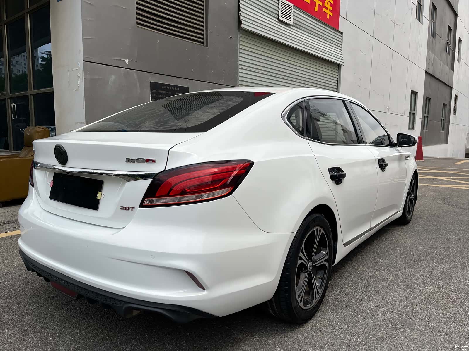 MG MG6, 2018 15