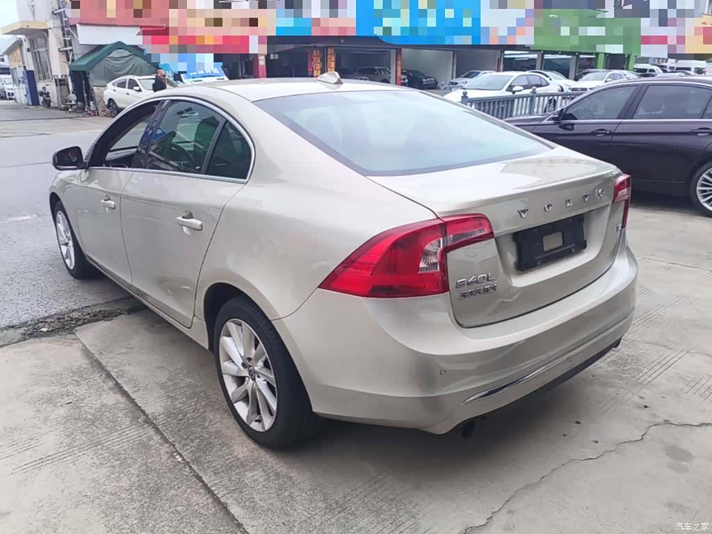 Volvo S60, 2016 все фото